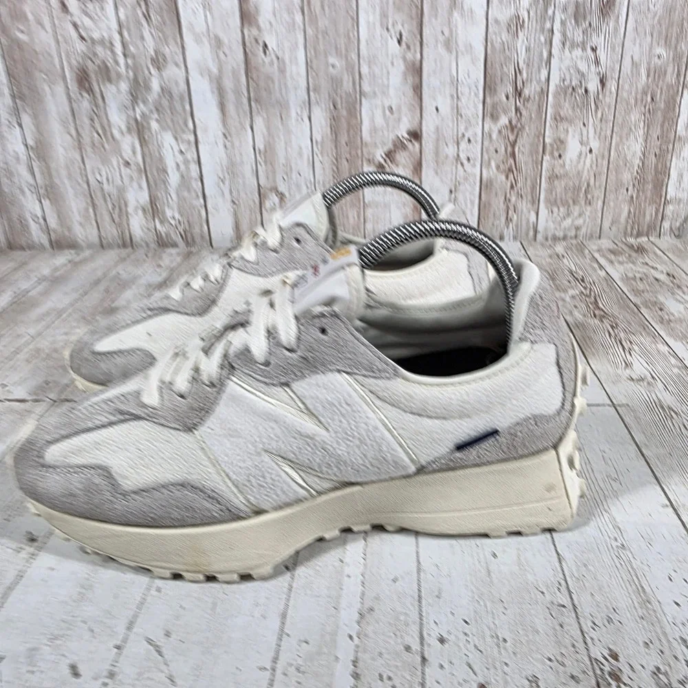 New Balance 327 Mens Sea Salt Rain Cloud Suede Sneakers MS327FW Size 7